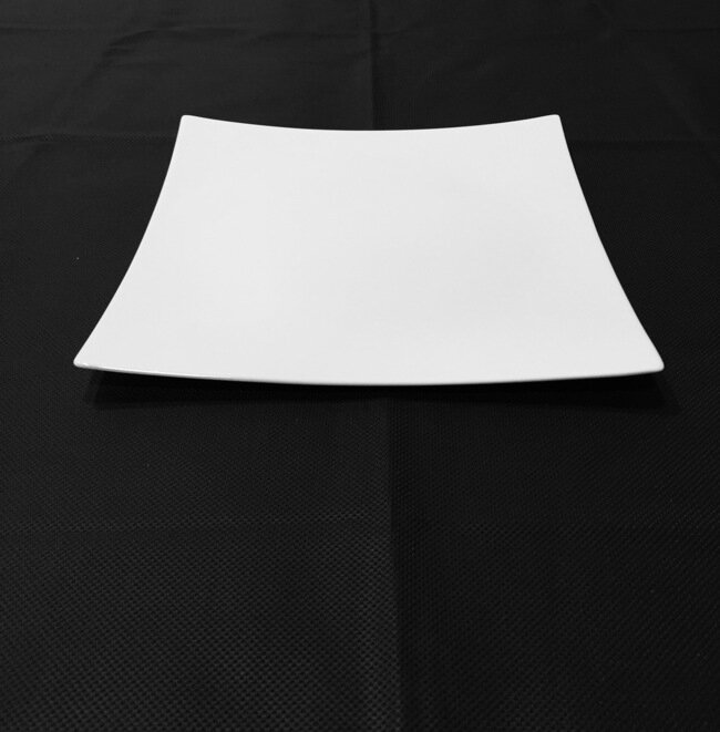MOMA PIATTO QD CM 28 BONE CHINA